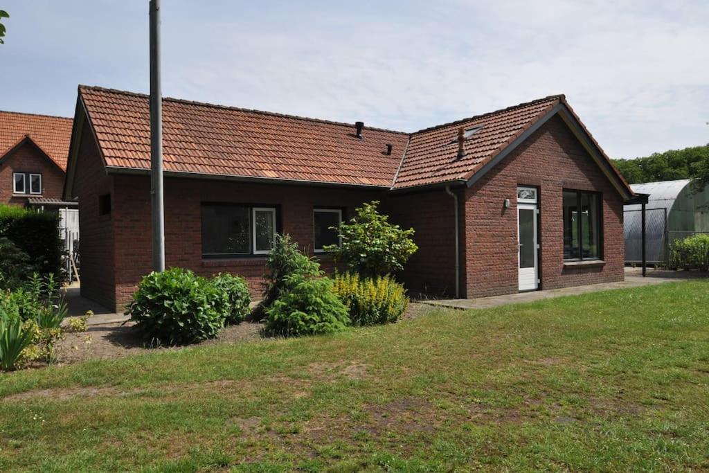 Vakantiewoning Nabij Toverland Griendtsveen ภายนอก รูปภาพ